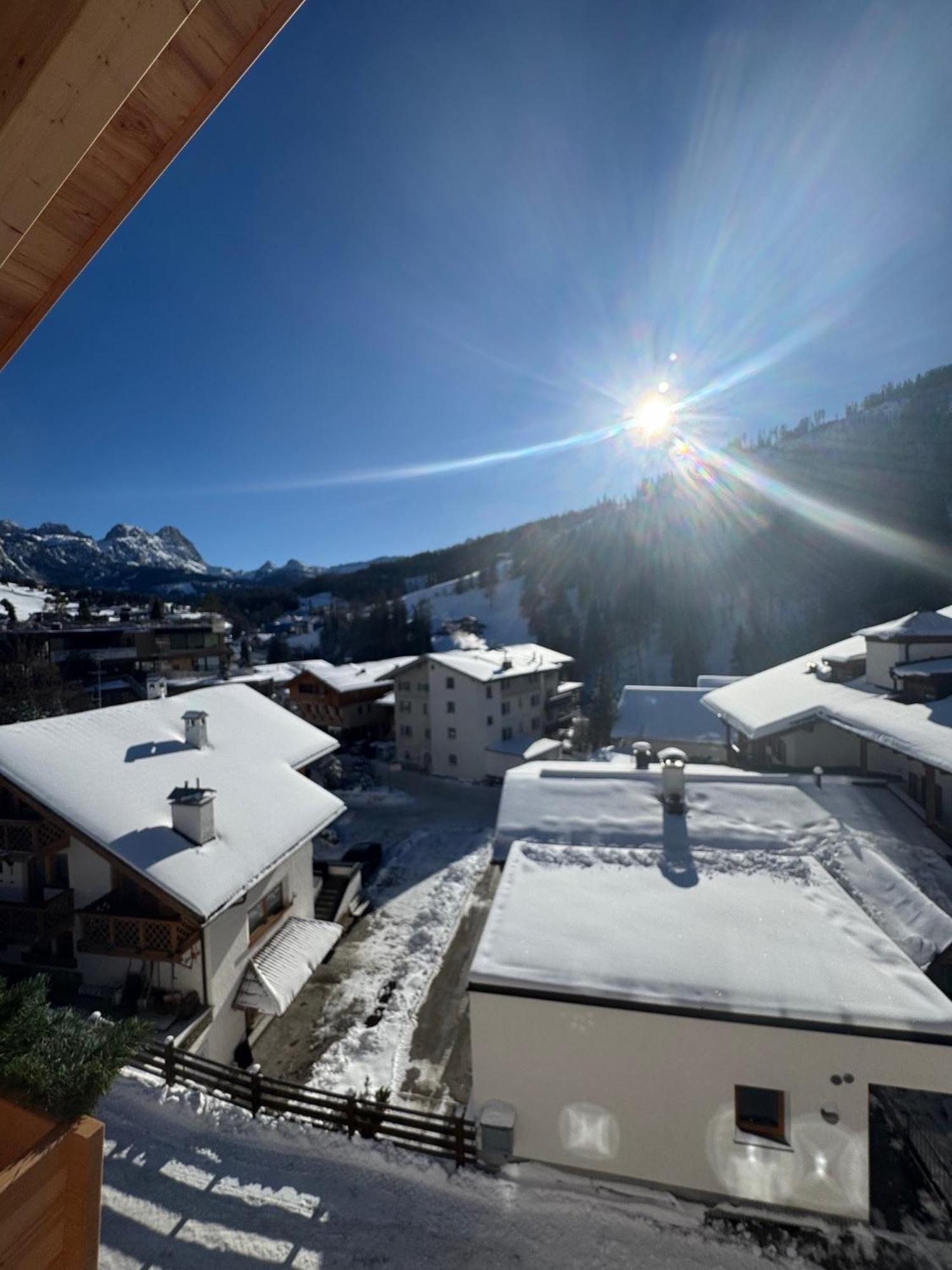Residence Vajolet San Cassiano 外观 照片