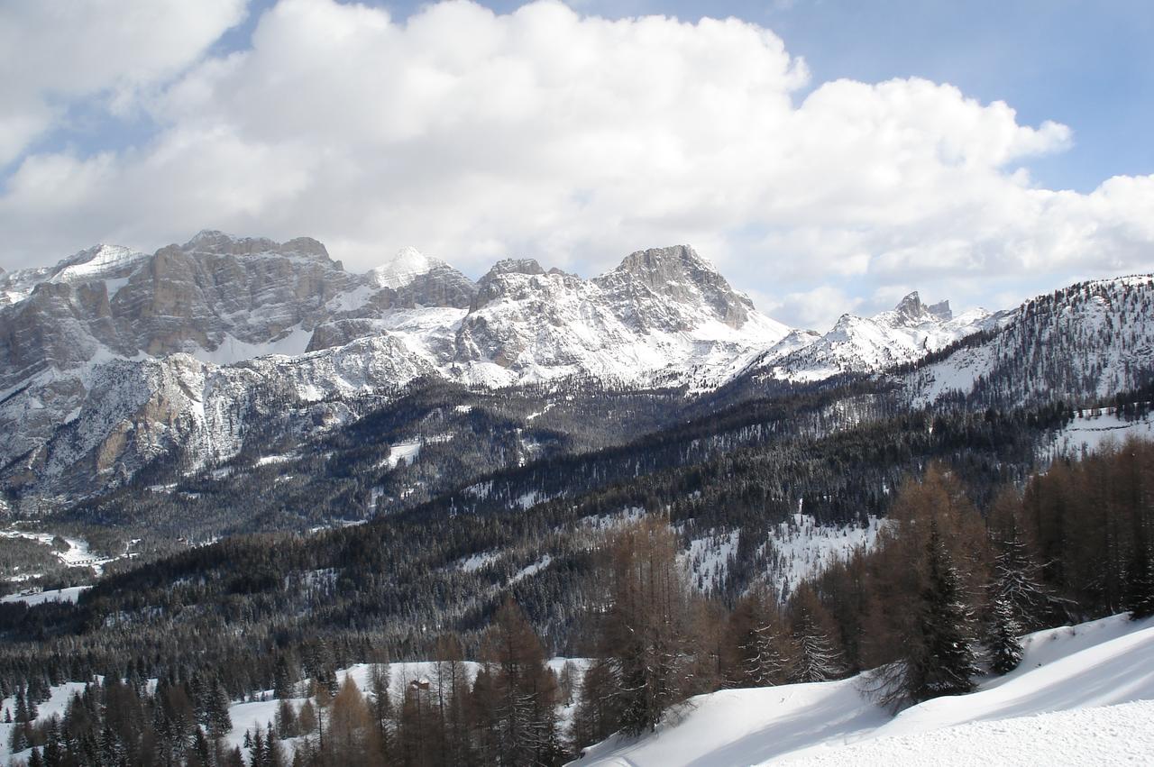 Residence Vajolet San Cassiano 外观 照片